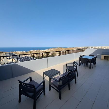 Sea View Penthouse Apartment Zebbug  Exterior photo