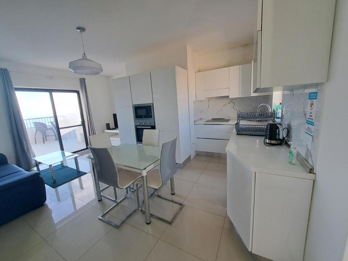 Sea View Penthouse Apartment Zebbug  Exterior photo
